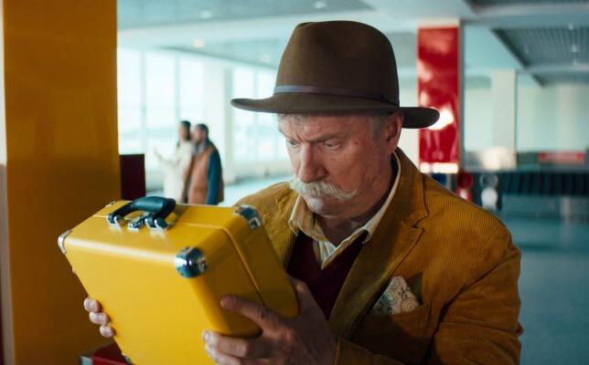 Приключения жёлтого чемоданчика