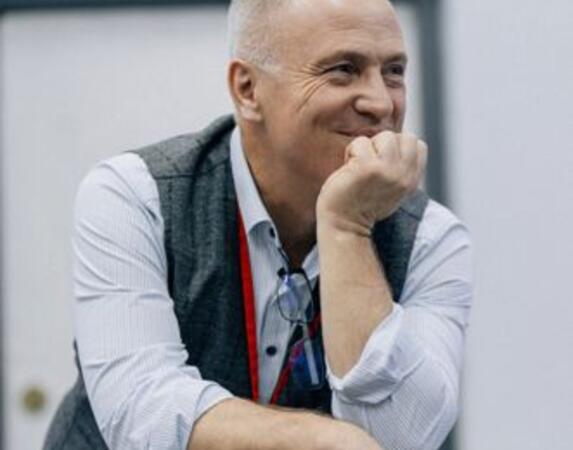 Киноразбор Юрия Анушкина «Потерянное интервью Стива Джобса»